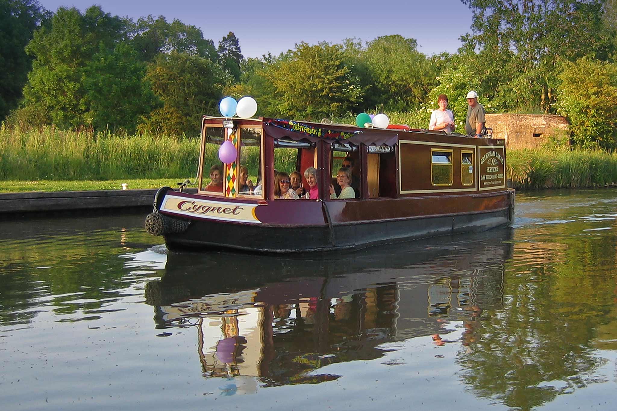 narrowboat hire day trip